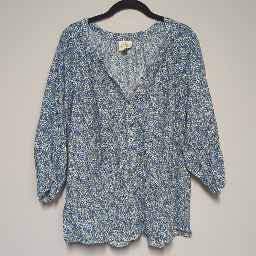 St. John's Bay Blue Floral Print Blouse